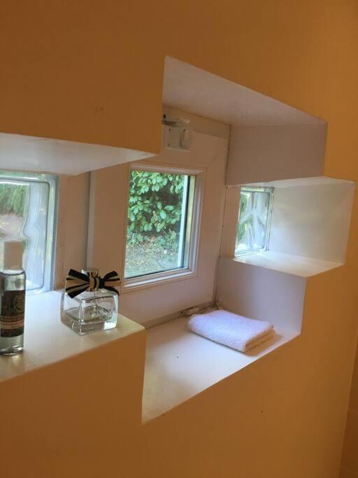 Maisonnette En Clairiere De Foret Gambais 外观 照片